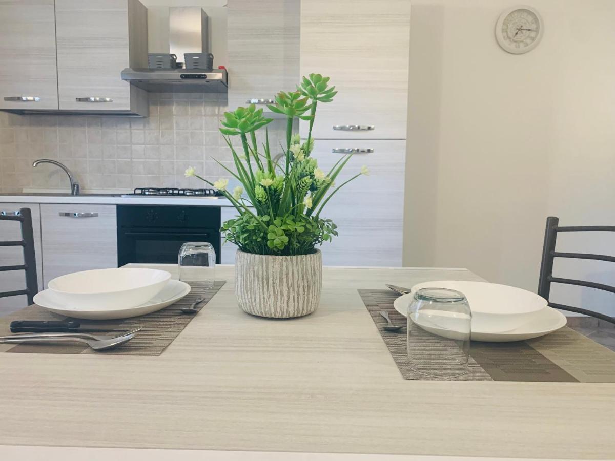 Il Cortiletto Apartment Somma Lombardo Exterior foto